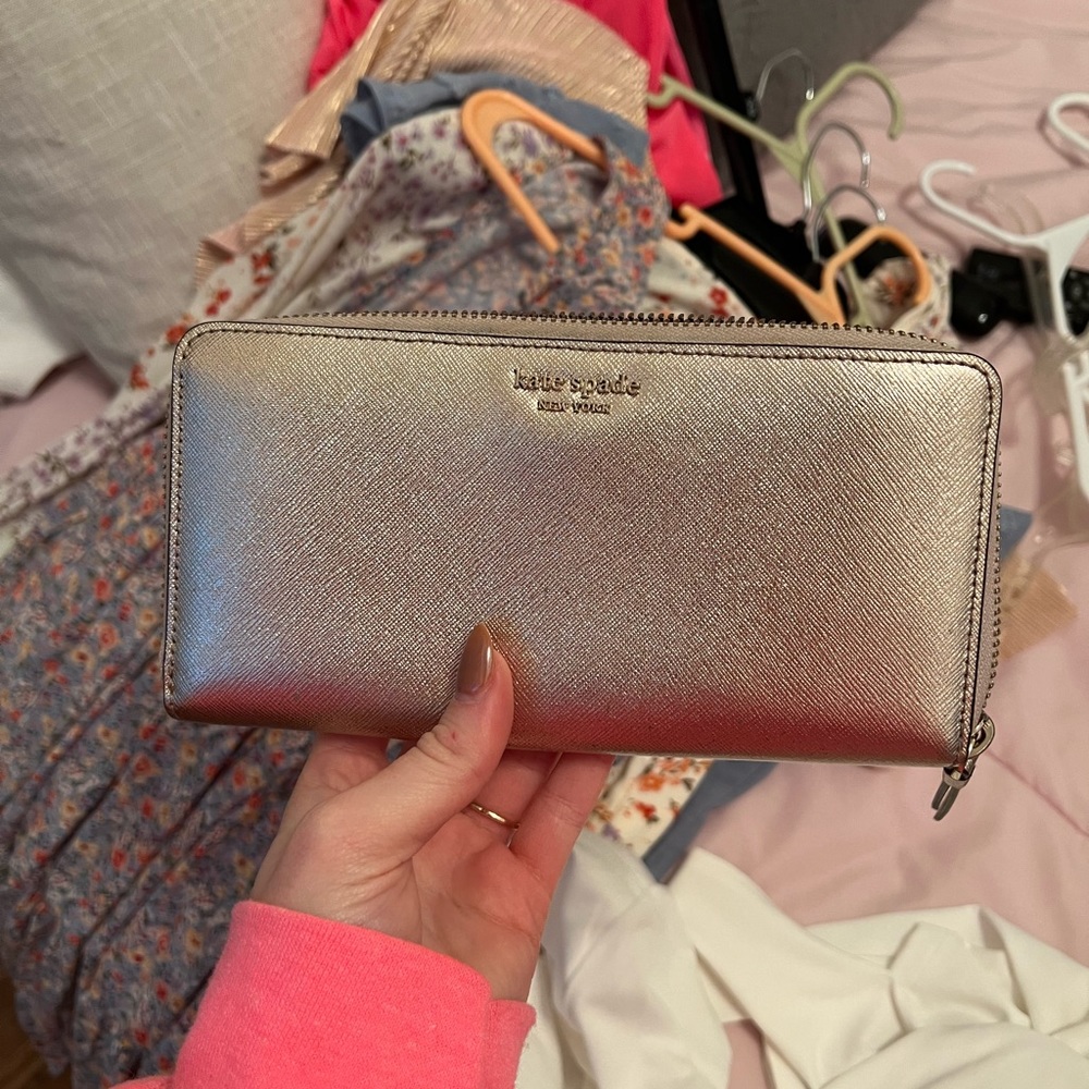 Kate Spade Large Shimmery Wallet - Picture 4 of 12